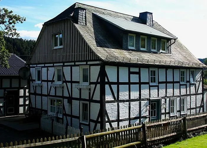 Guest house Bergfrieden 3*